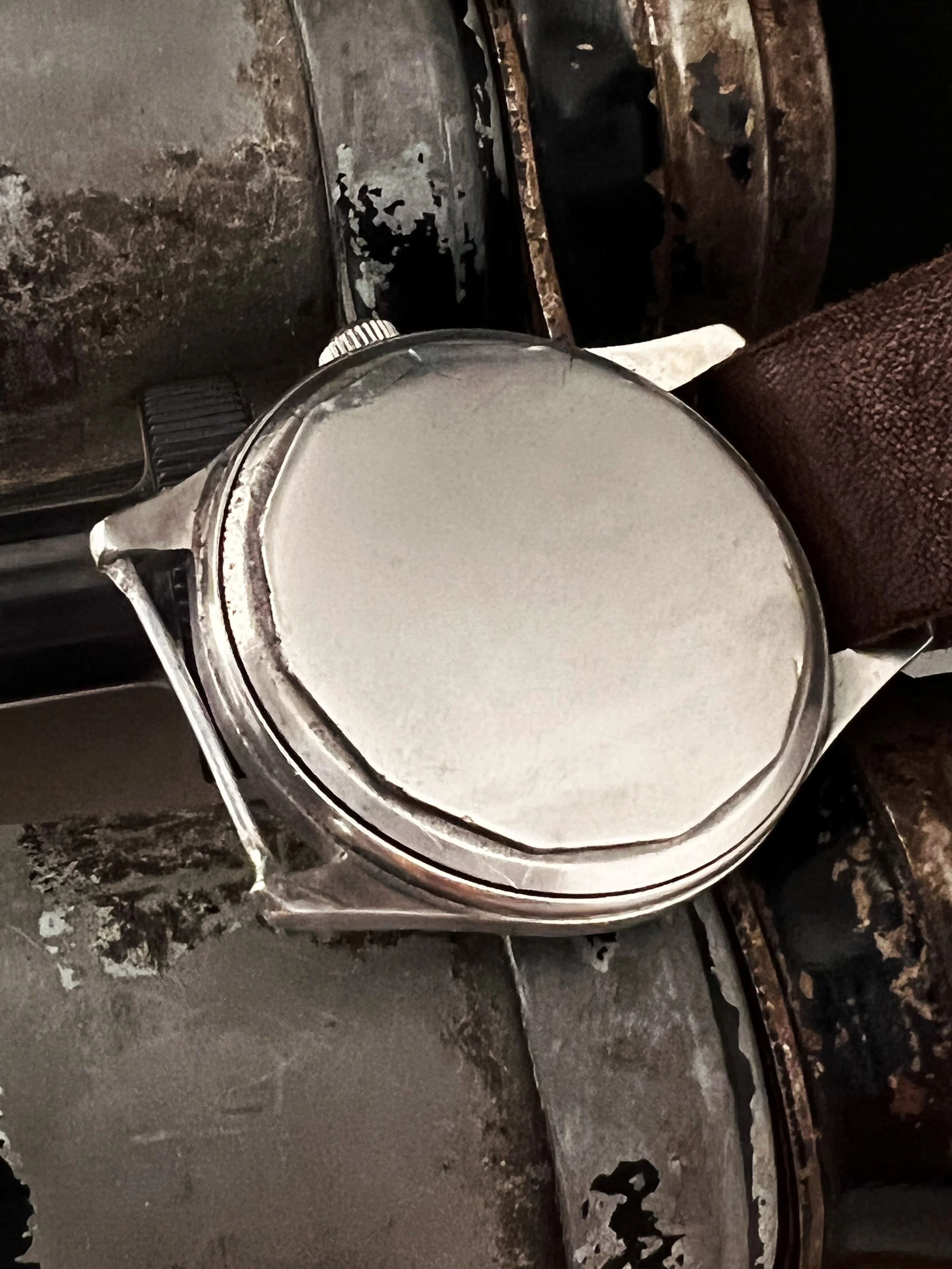 Late 40's Swiss Racine Aviator Style — Cool Vintage Watches